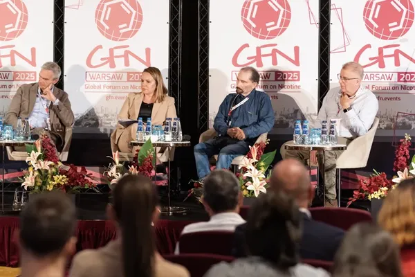 Harry’s blog 128: Behind the smoke and mirrors: the continuing challenge of tobacco harm reduction.